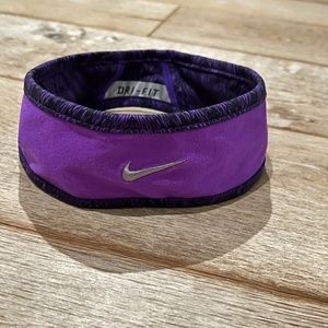 Nike drifit headband